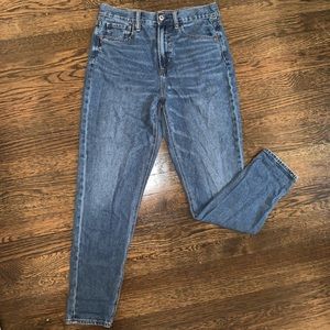 American Eagle Mom Jeans